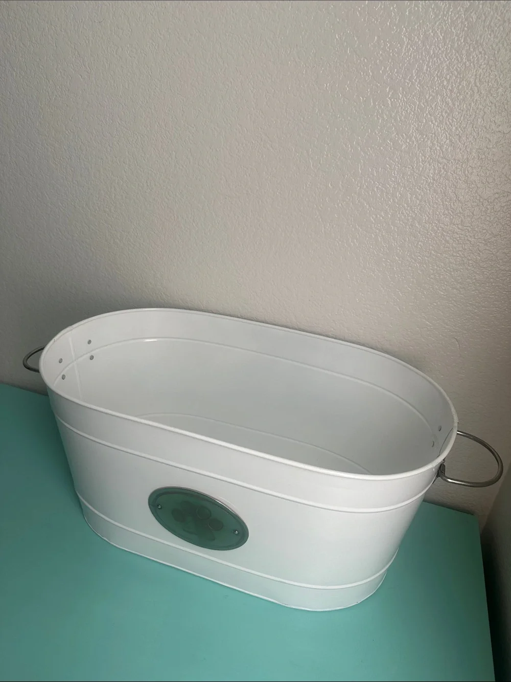 Harry Baker white handmade metal storage tub with silver paw detail-used